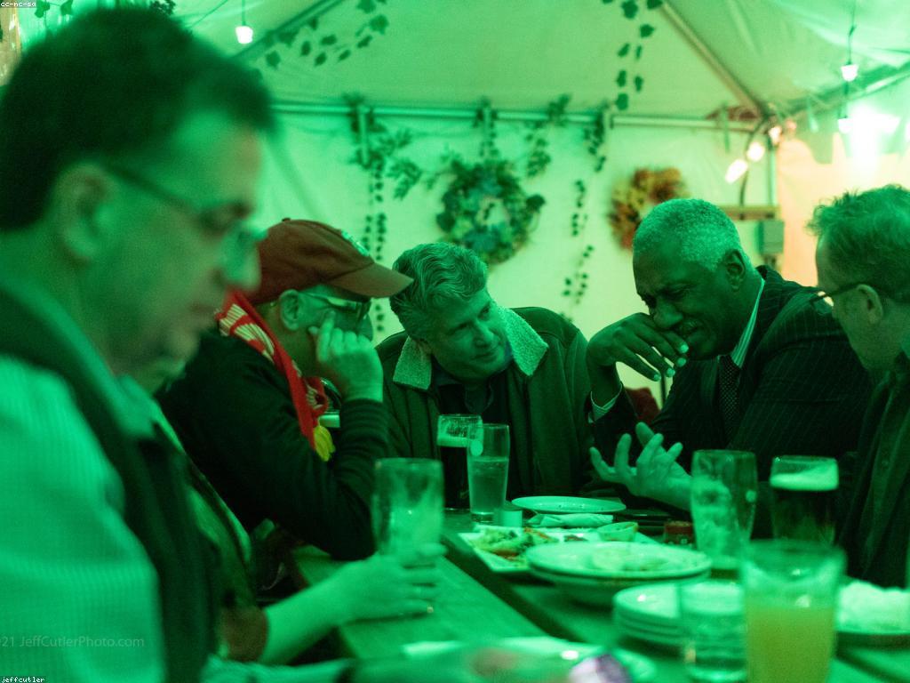 ផលប៉ះពាល់នៃប្រព័ន្ធផ្សព្វផ្សាយដល់សុខភាពបញ្ញត្តិ